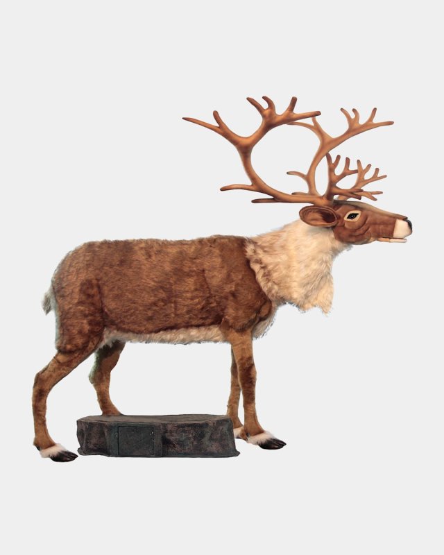 Life-Size Nordic Reindeer Christmas Decor